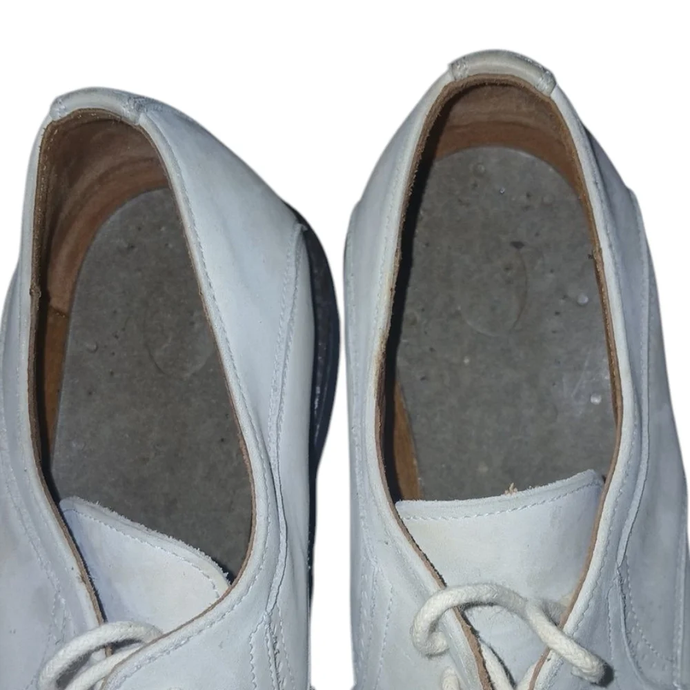 Johnston & Murphy Cream Oxfords Classic Lace Up Leather Shoe Size 9 M